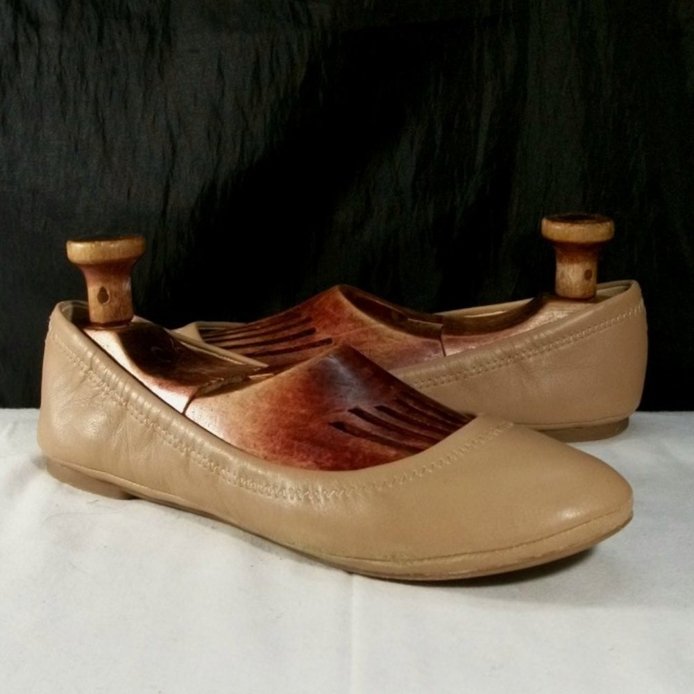 LUCKY BRAND EMMIE NUDE TAN PREMIUM LEATHER FASHION BALLET FLATS 8M 38